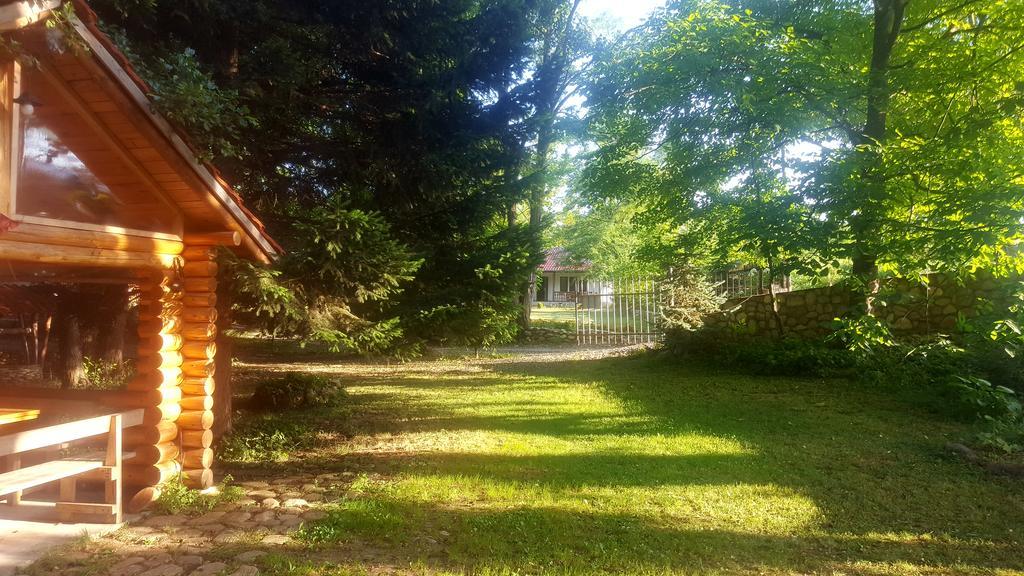 Holiday Park Ranchoto Hotel Kirkovo  Buitenkant foto